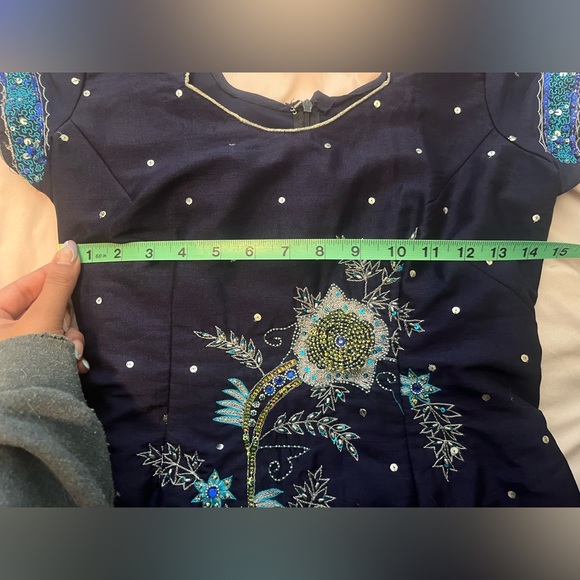 Custom made navy blue suit with heavy embroidery - Picture 3 of 3